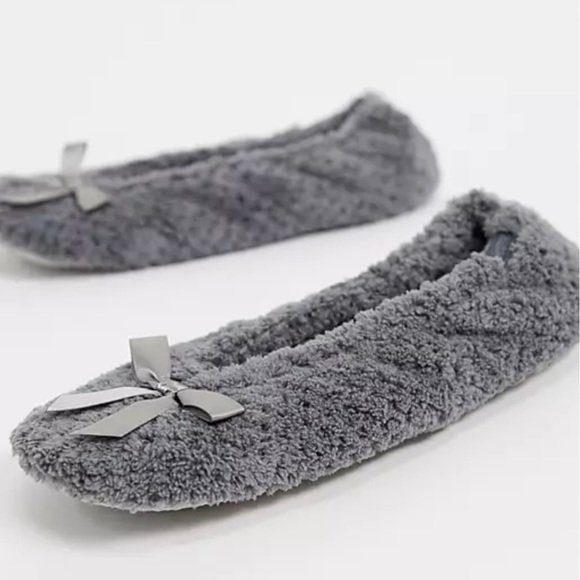 Bedroom shoes - Picture 1 of 2